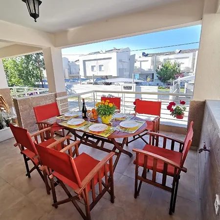 Appartement Orange_blue_аpartment N2 Near Sea Hanioti
